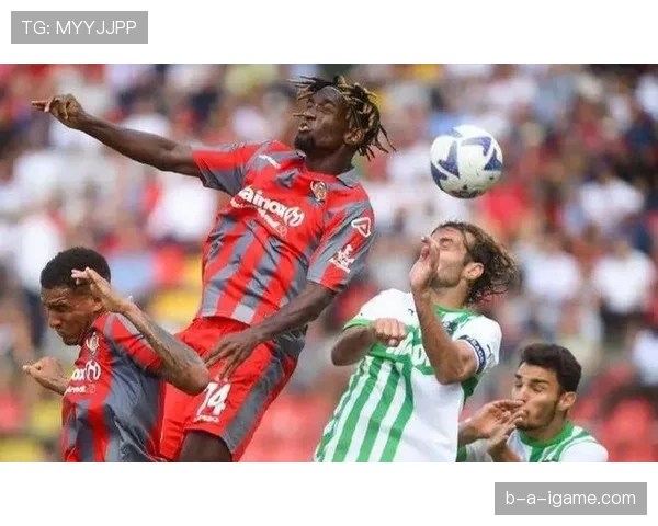 奥萨苏纳防守专家发威，筑牢后防助球队重返巅峰