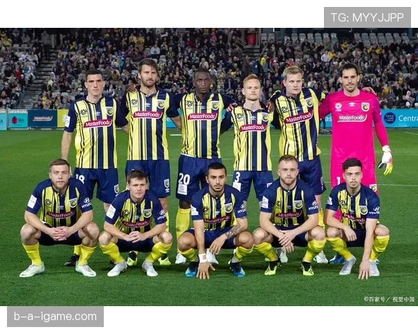 多特赛季后期状态下滑:球队表现波动影响争冠形势,竞争格局面临考验 多特赛季后期状态下滑:球队表现波动影响争冠形势,竞争格局面临考验