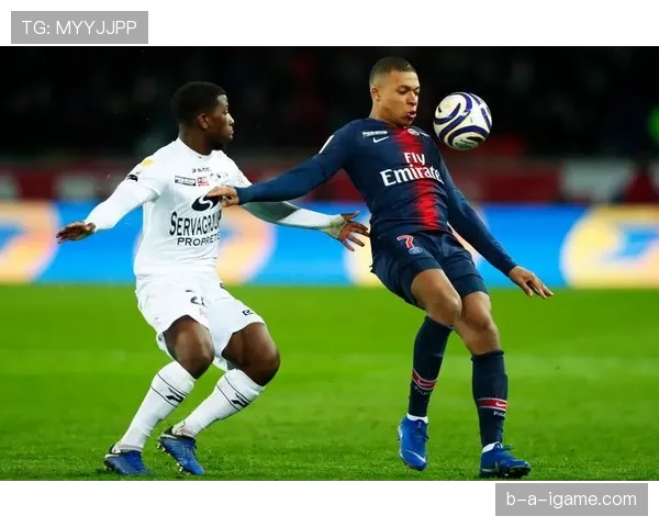 巴黎圣日耳曼缺少核心中锋，近期进攻效率波动，是否影响赛季争冠形势